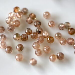 5粒売り｜アンダルサイト 2.5mm ラウンドカット